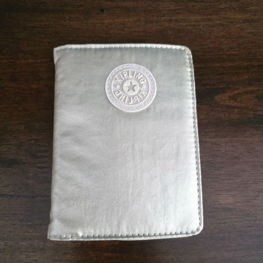 Kipling Gold Metallic Nylon Passport Holder Wallet 4 Credit Card Slots Pockets
